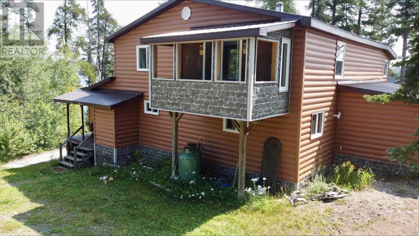 024 LEC — Dubreuilville, Ontario - Photo 2 of 25