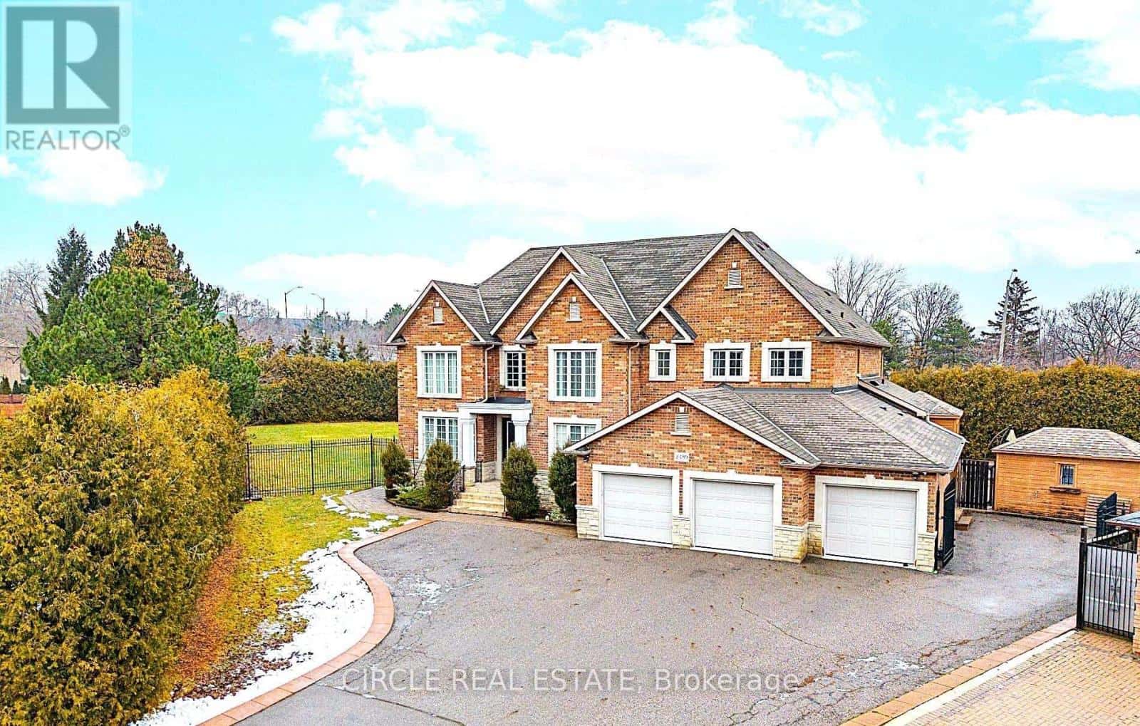 2489 OLINDA COURT — Mississauga (Erindale) - Photo 2 of 29