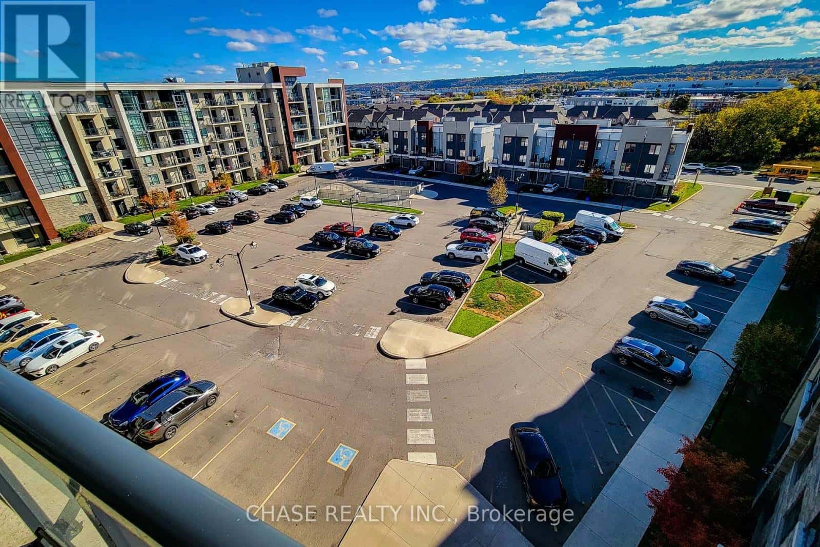 638 - 125 SHOREVIEW PLACE — Hamilton (Lakeshore) - Photo 3 of 47