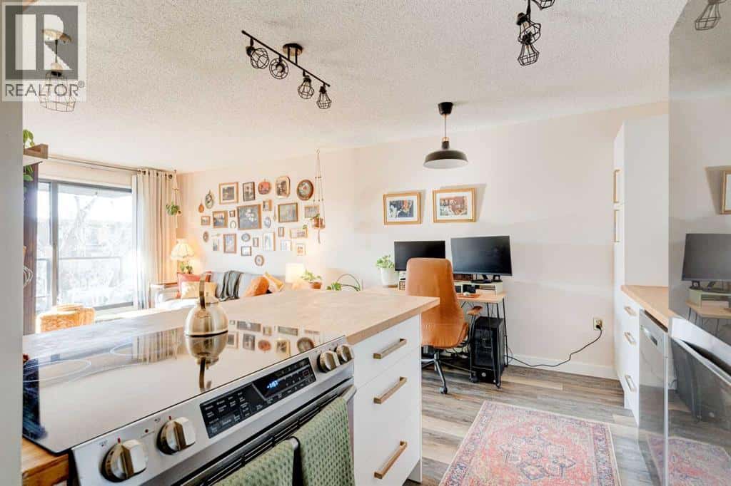 309, 1602 11 Avenue SW — Calgary - Photo 5 of 29