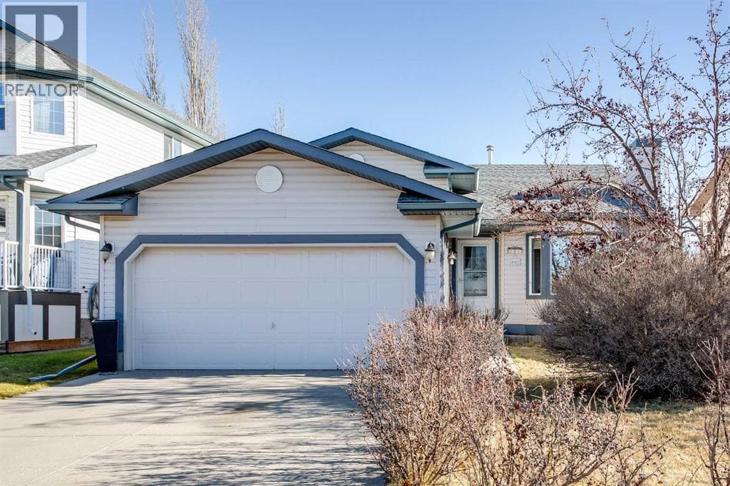 214 Canals Boulevard SW — Airdrie - Main photo