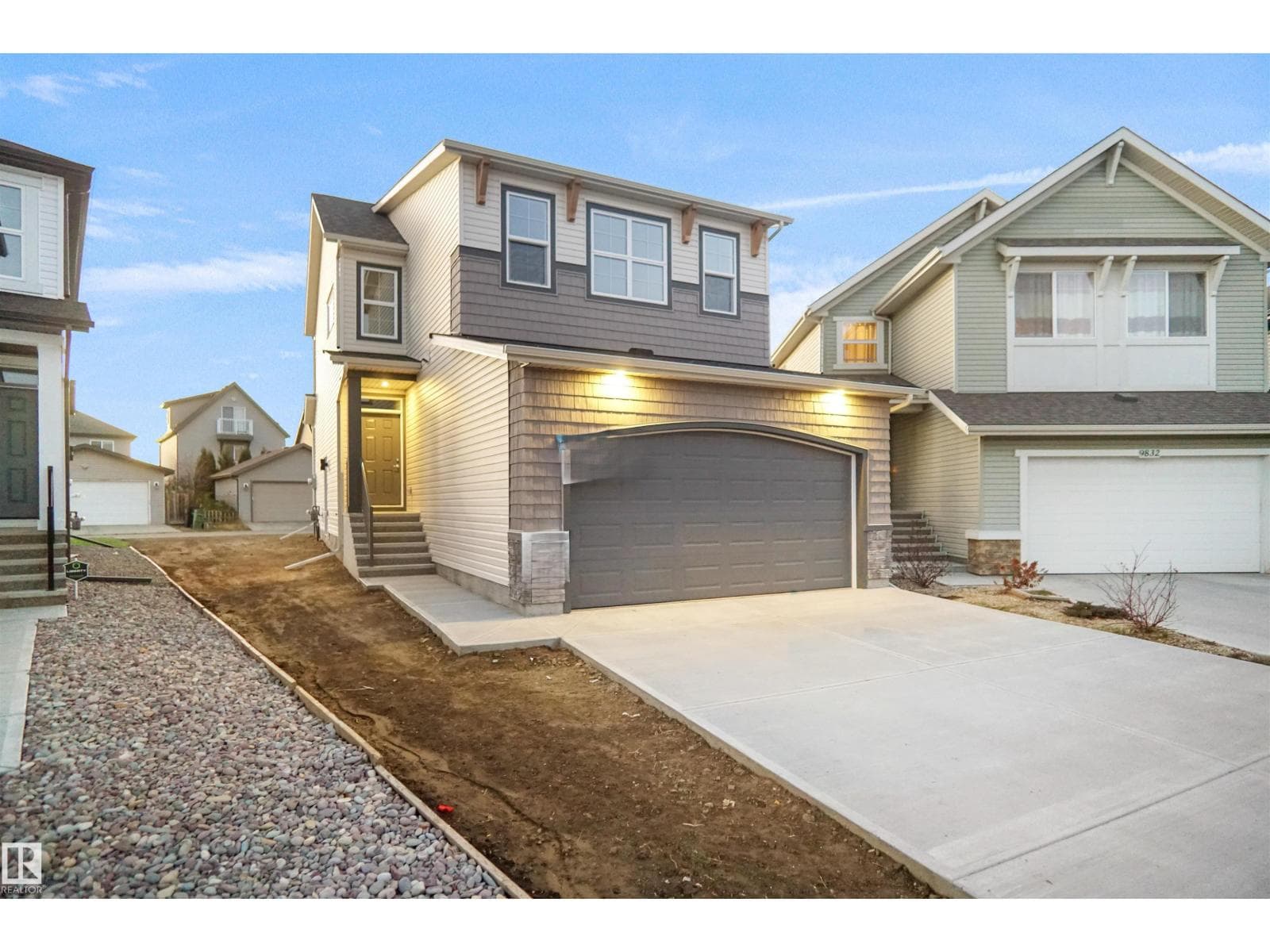 9828 219 ST NW — Edmonton - Main photo