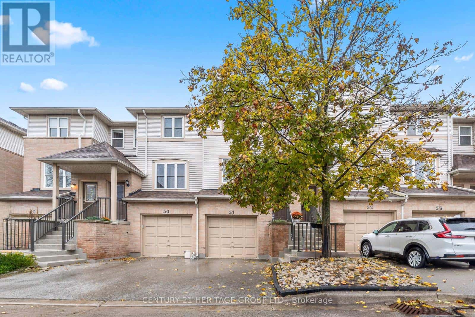 51 - 2531 NORTHAMPTON BOULEVARD — Burlington (Headon) - Photo 2 of 25