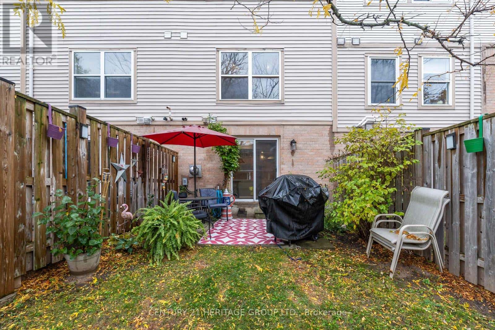 51 - 2531 NORTHAMPTON BOULEVARD — Burlington (Headon) - Photo 5 of 25