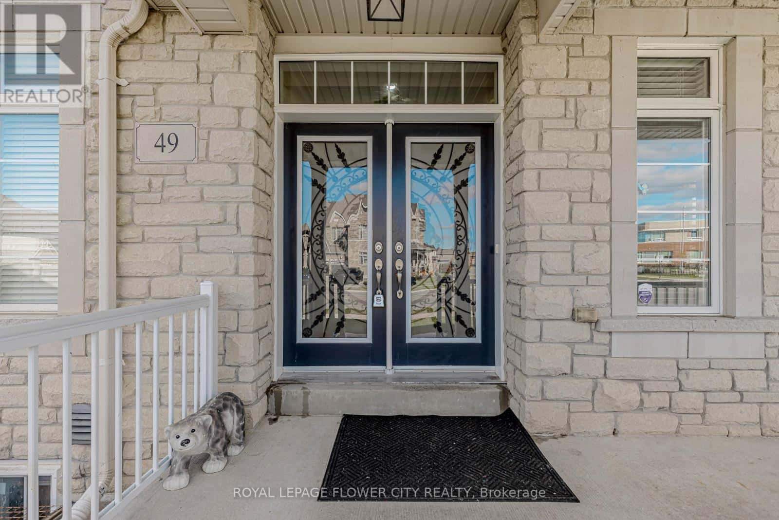 49 SQUIRE ELLIS DRIVE — Brampton (Toronto Gore Rural Estate) - Photo 4 of 50