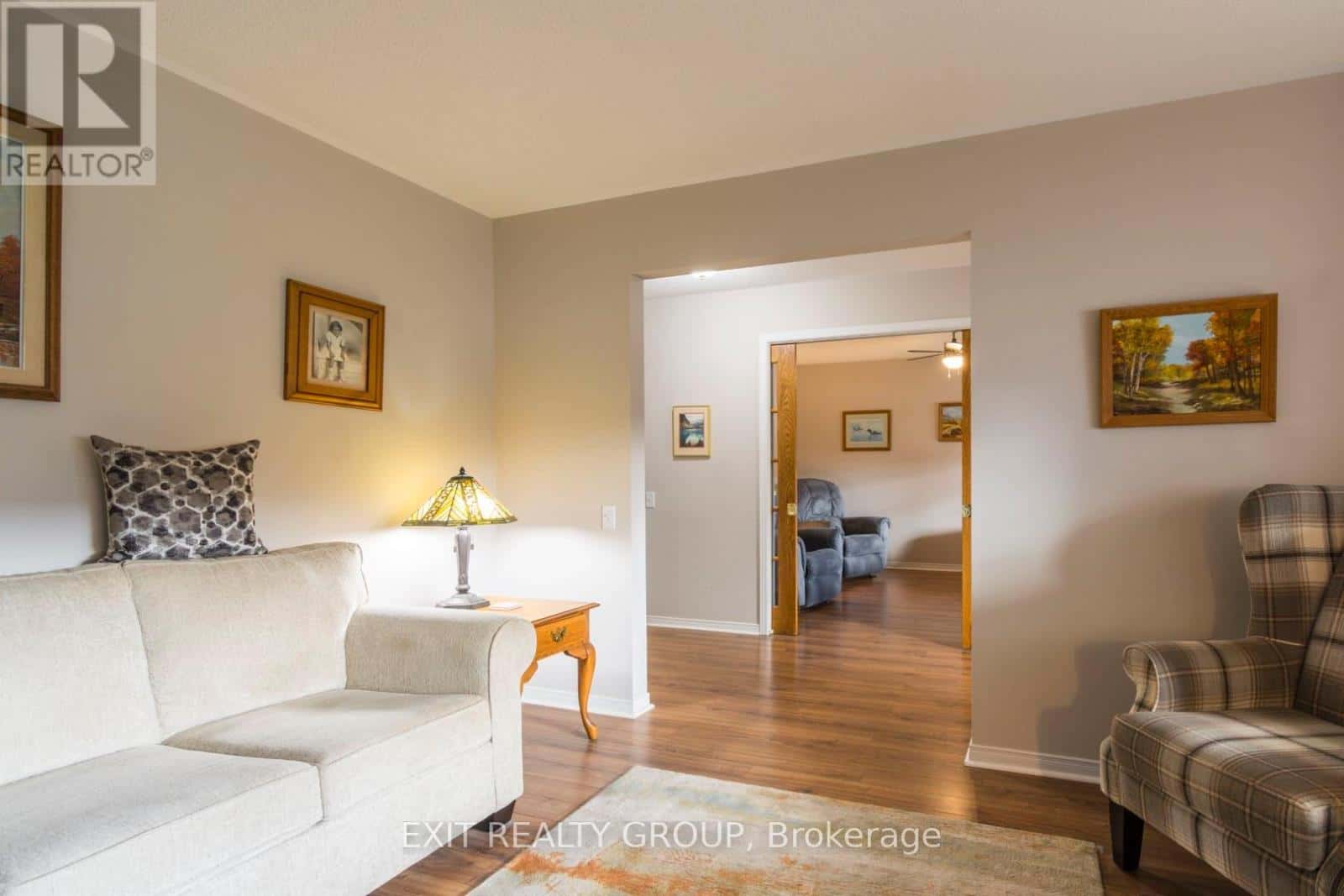 36 CRETNEY DRIVE — Prince Edward County (Wellington Ward) - Photo 5 of 28