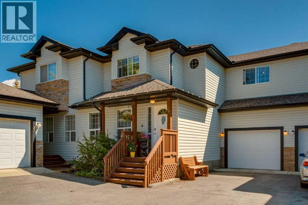 5, 135 Bow Ridge Drive — Cochrane - Main photo