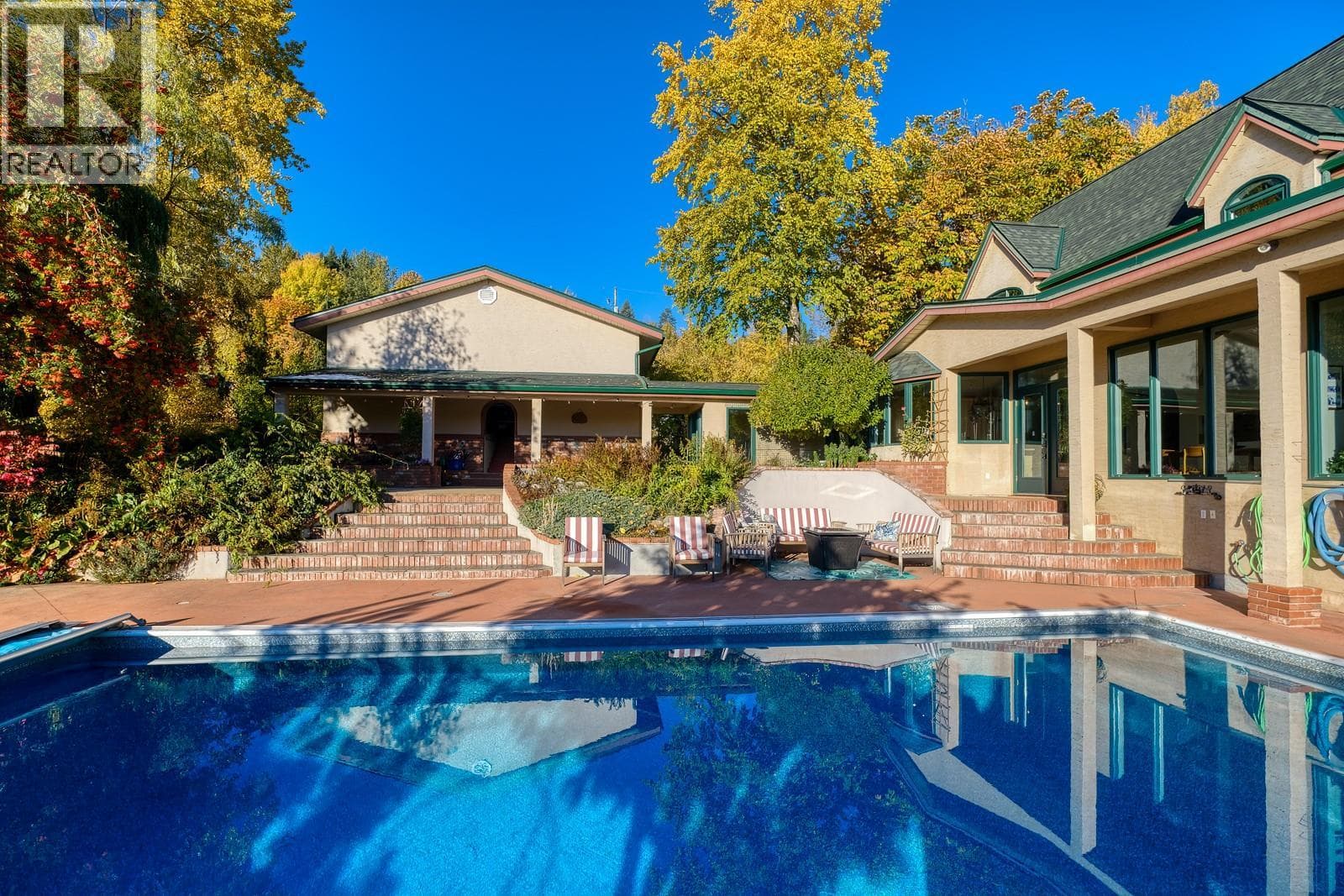 2302 Happy Valley Road — Rossland - Main photo