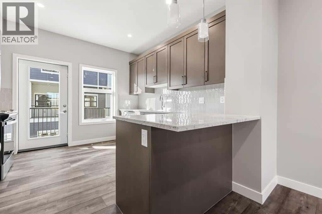 153 Mahogany Gardens SE — Calgary - Photo 3 of 16