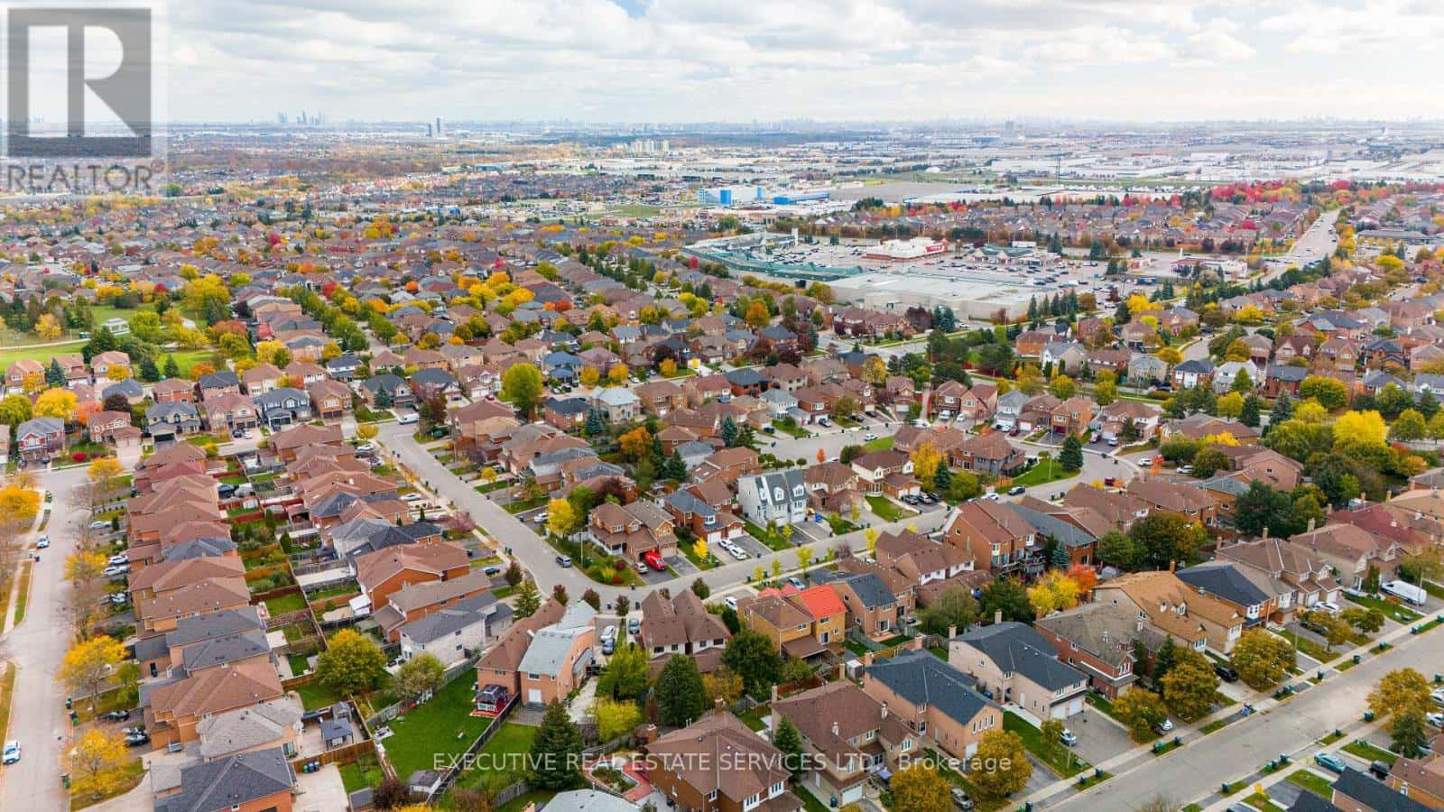 48 EAGLERIDGE DRIVE — Brampton (Sandringham-Wellington) - Photo 2 of 17