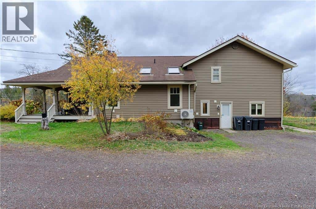 29 Belleisle Road — Norton - Photo 3 of 50