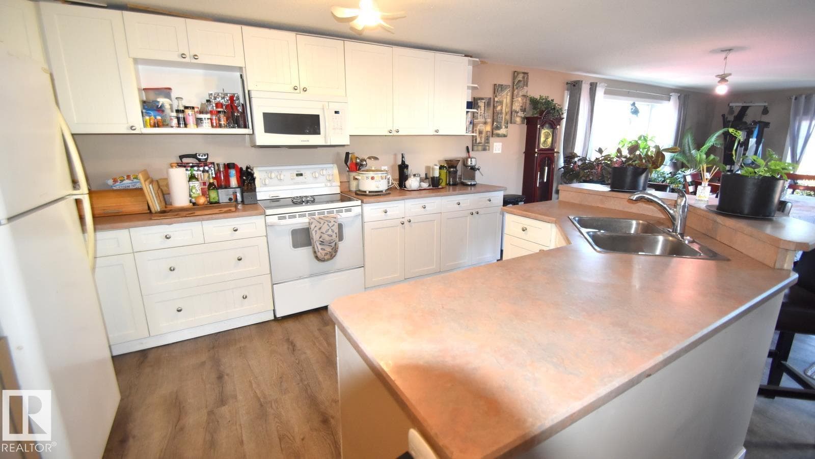 1259 Lake Vista CR — Sherwood Park, Alberta - Main photo