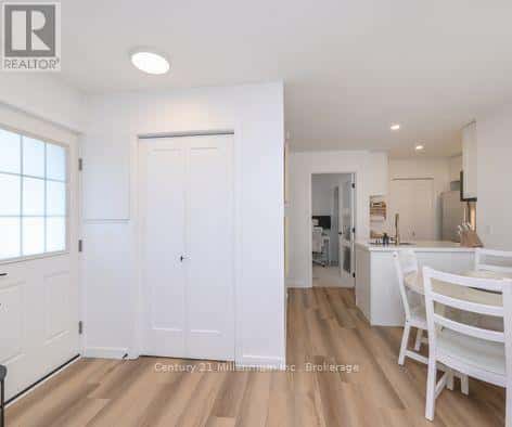 29 - 17 DAWSON DRIVE — Collingwood - Photo 5 of 31