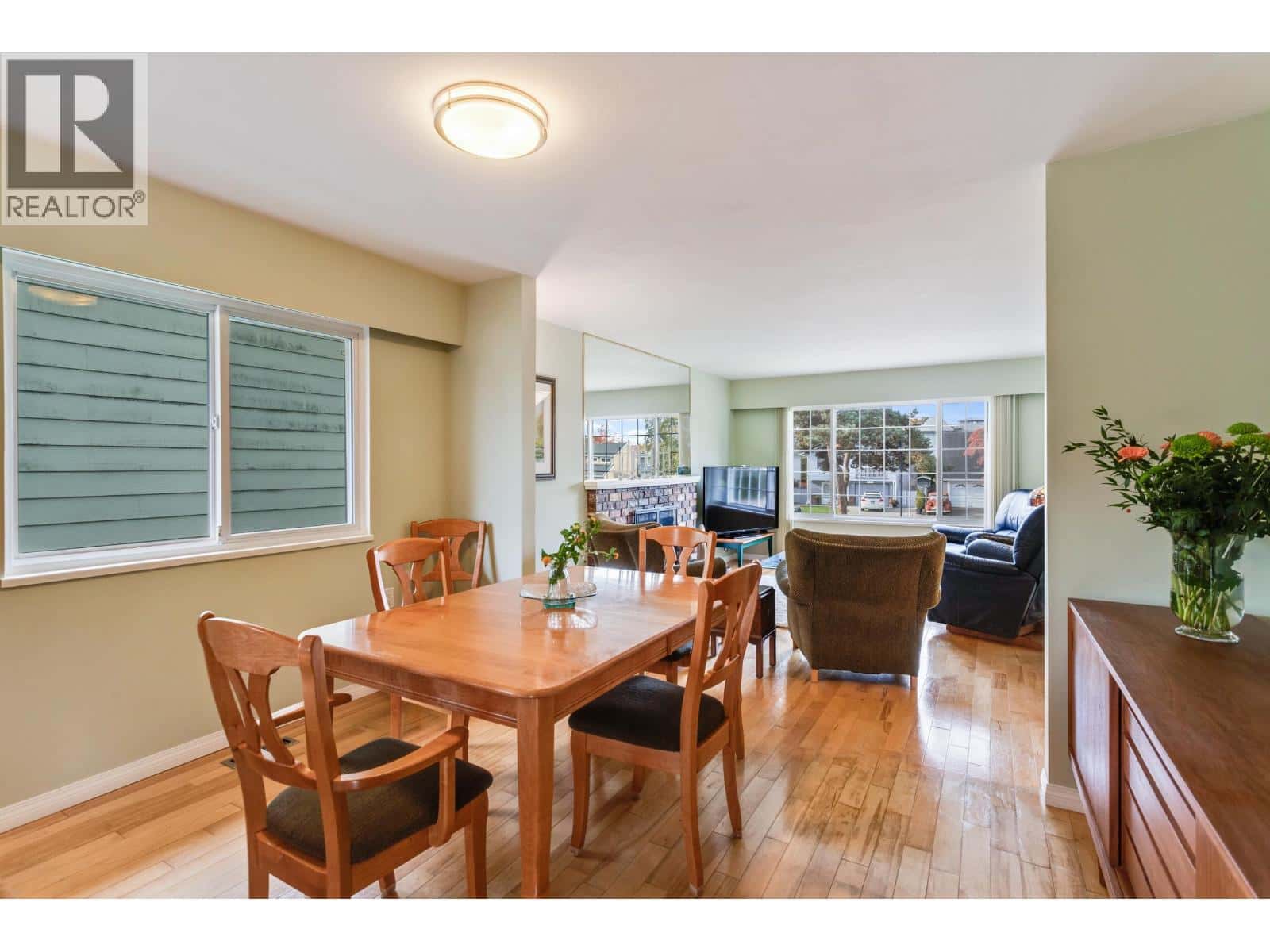 11300 GALLEON COURT — Richmond - Photo 4 of 33