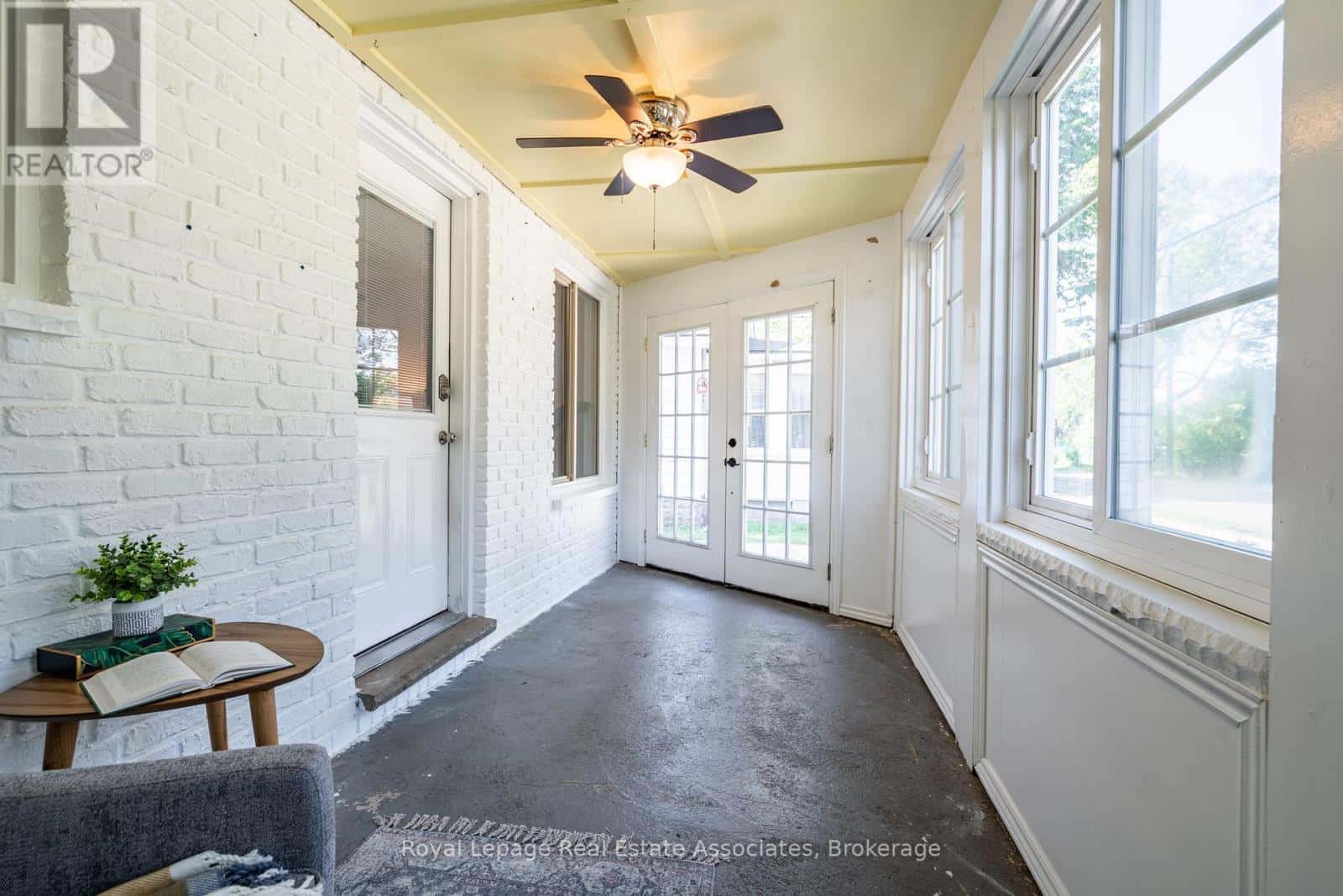 110 DERBY ROAD — Fort Erie (Crystal Beach) - Photo 5 of 50