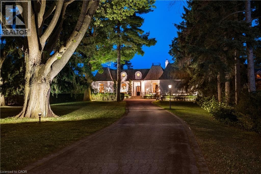 4410 LAKESHORE Road — Burlington - Main photo