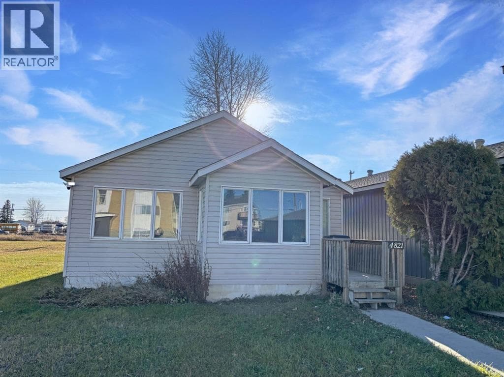 4821 51st Avenue — High Prairie - Main photo