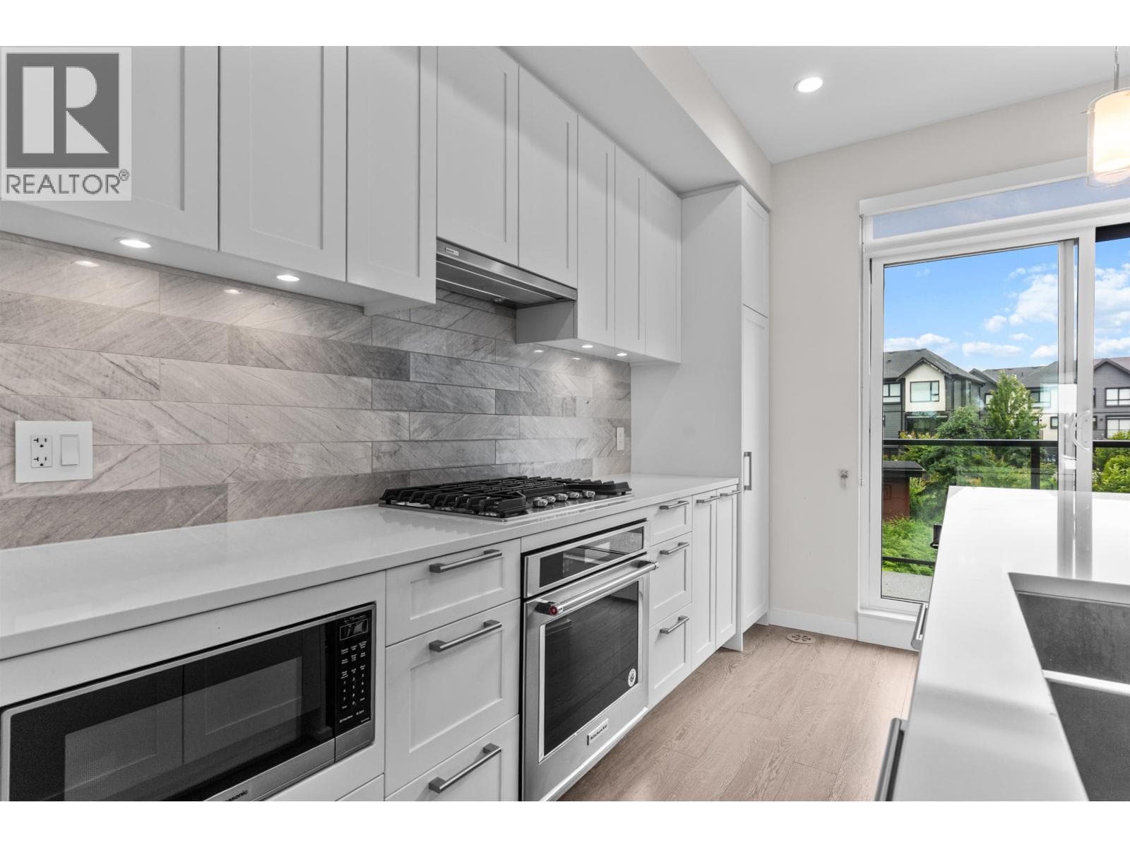 133 4738 HEMLOCK WAY — Tsawwassen - Main photo