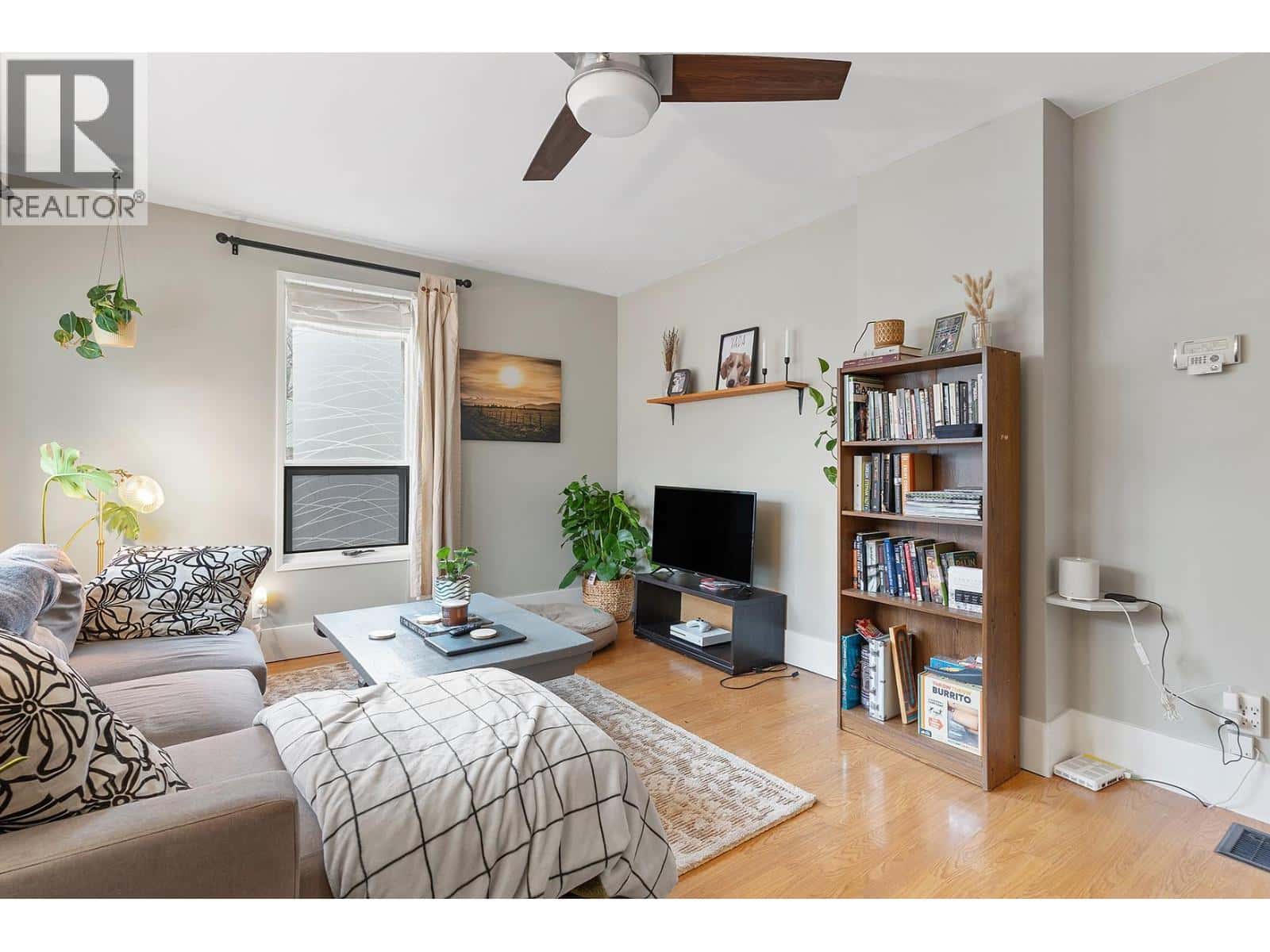 2108 33 Street — Vernon - Photo 5 of 36