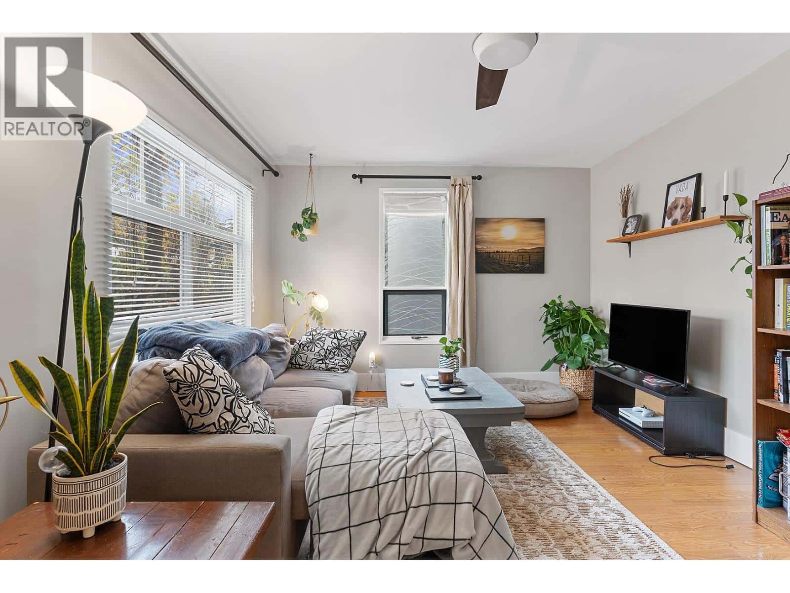 2108 33 Street — Vernon - Photo 4 of 36