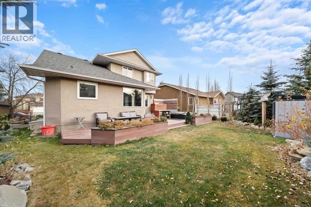 296 Lakeside Greens Crescent — Chestermere - Photo 4 of 33