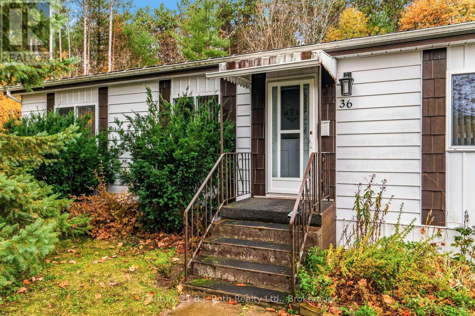 36 - 5263 ELLIOTT SIDE ROAD — Tay - Photo 5 of 47