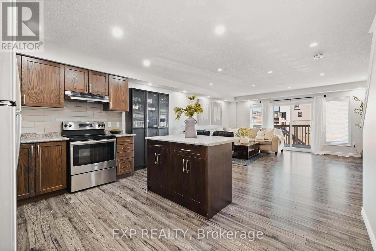 1989 OTTAWA STREET S — Kitchener - Photo 4 of 27