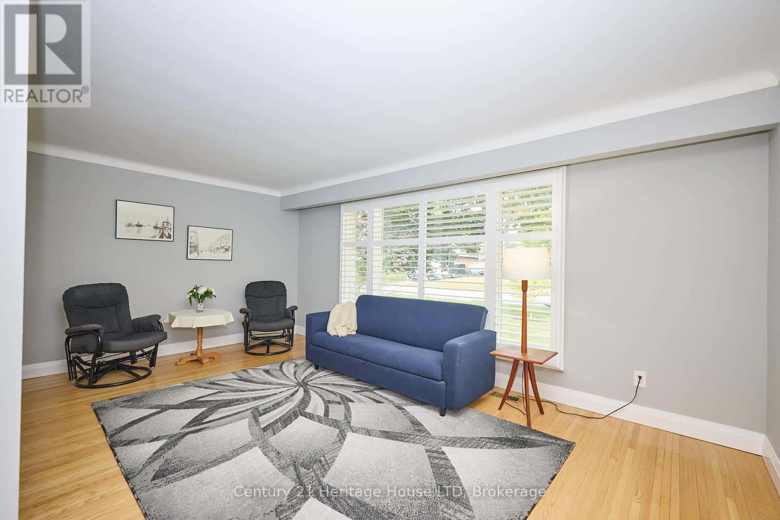 18 PRINCEWAY DRIVE — St. Catharines (Lakeport) - Photo 4 of 34