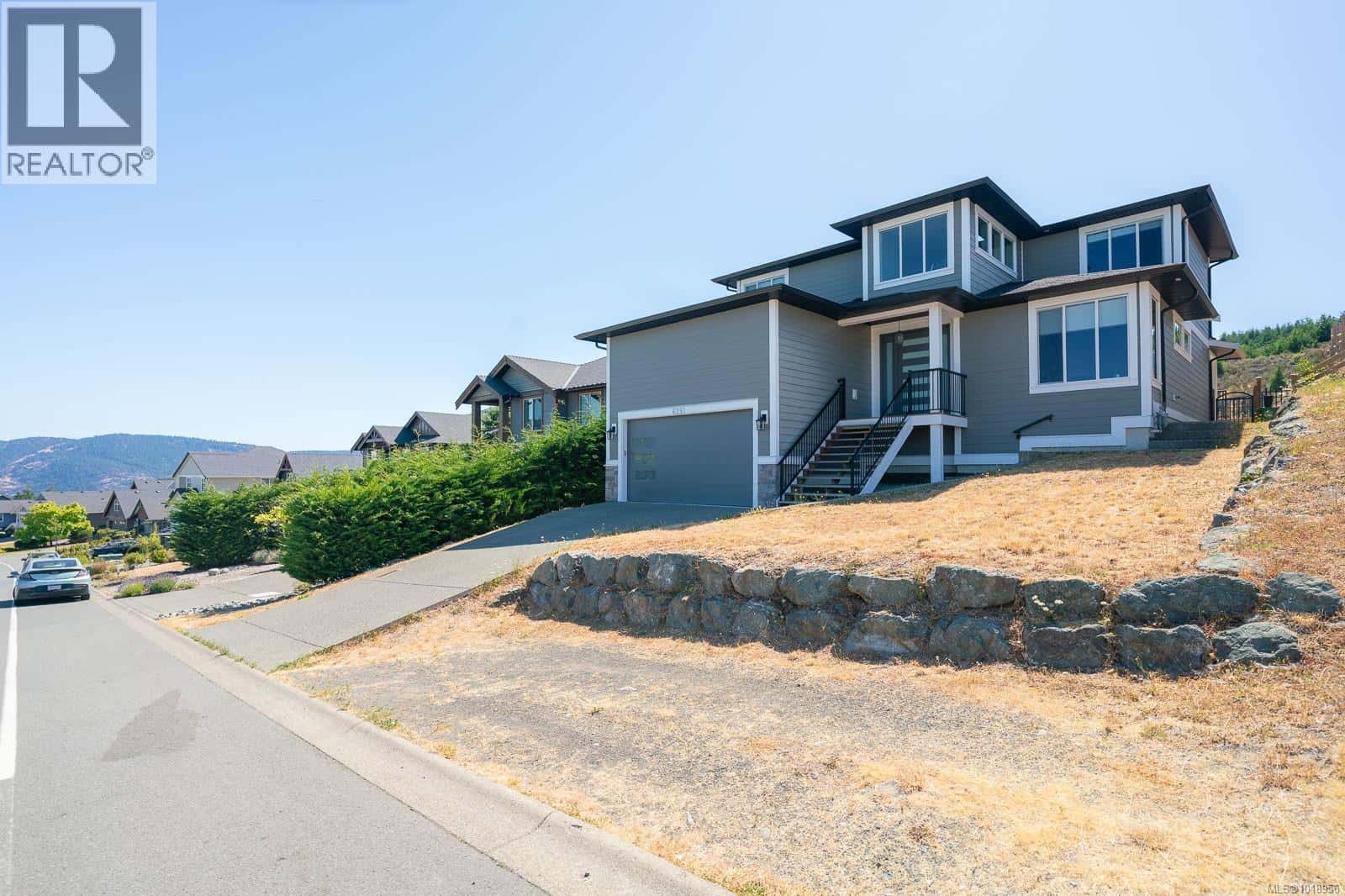 6291 Nevilane Dr — Duncan - Photo 2 of 65