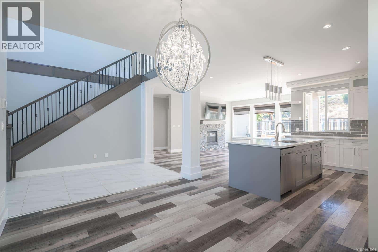 6291 Nevilane Dr — Duncan - Photo 5 of 65