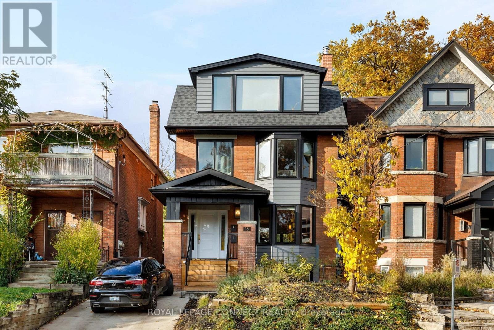 16 ROSEMOUNT AVENUE — Toronto (Wychwood) - Main photo