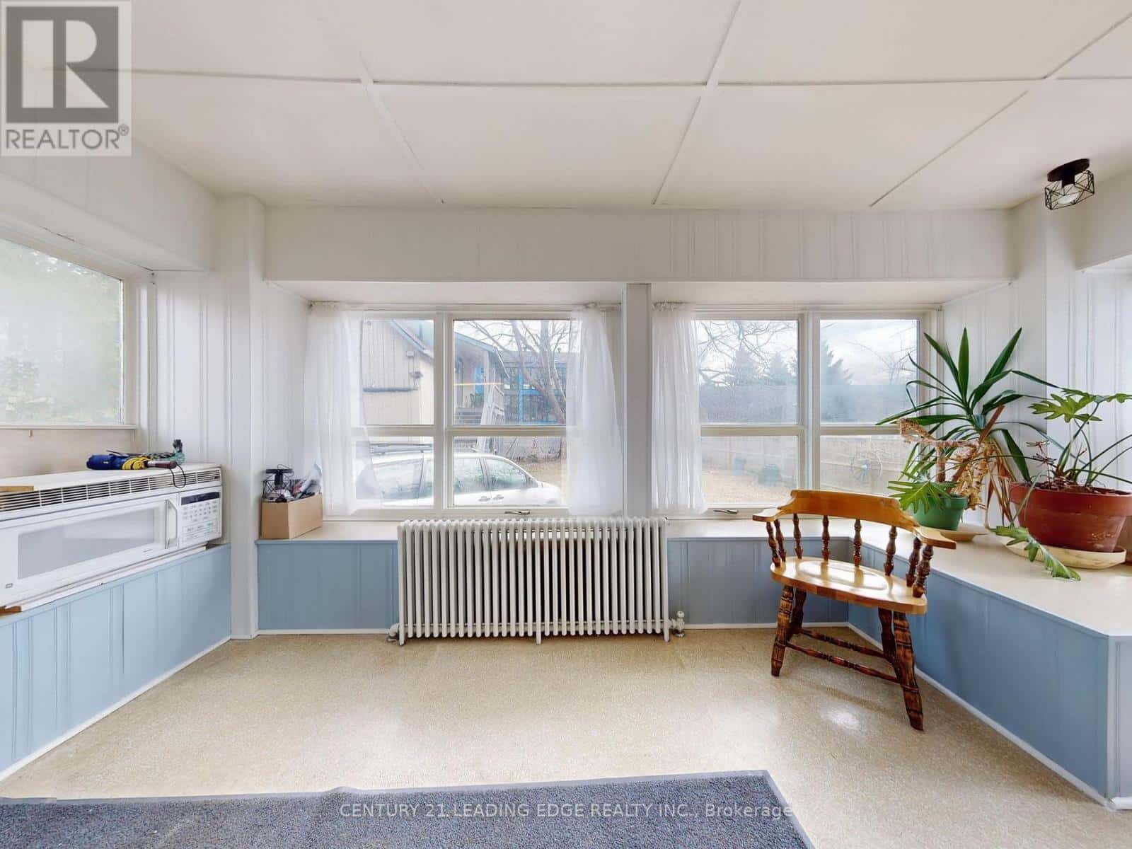 261 MAIN STREET N — Markham (Old Markham Village) - Photo 4 of 28