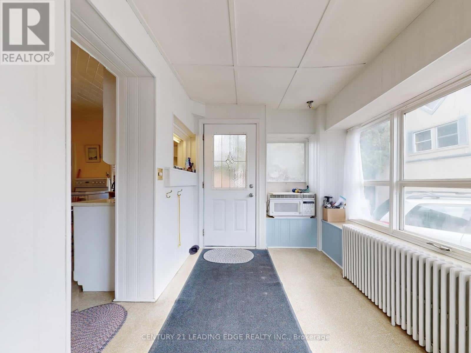 261 MAIN STREET N — Markham (Old Markham Village) - Photo 5 of 28