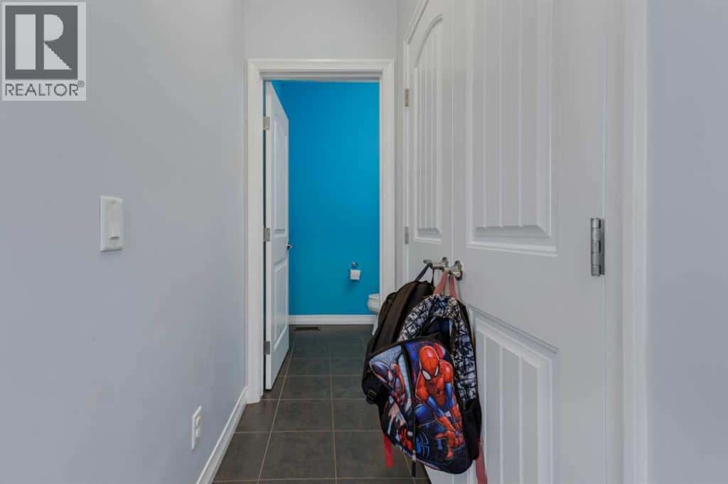 505 Redstone Drive NE — Calgary - Photo 5 of 49