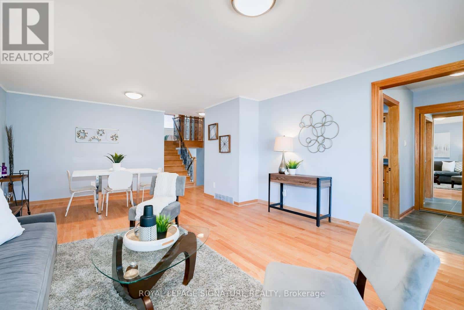 15 PRATTLEY DRIVE — Toronto (Don Valley Village) - Photo 4 of 35