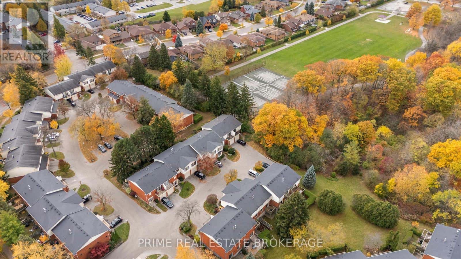 414 WILKINS STREET — London South (South R) - Photo 3 of 40