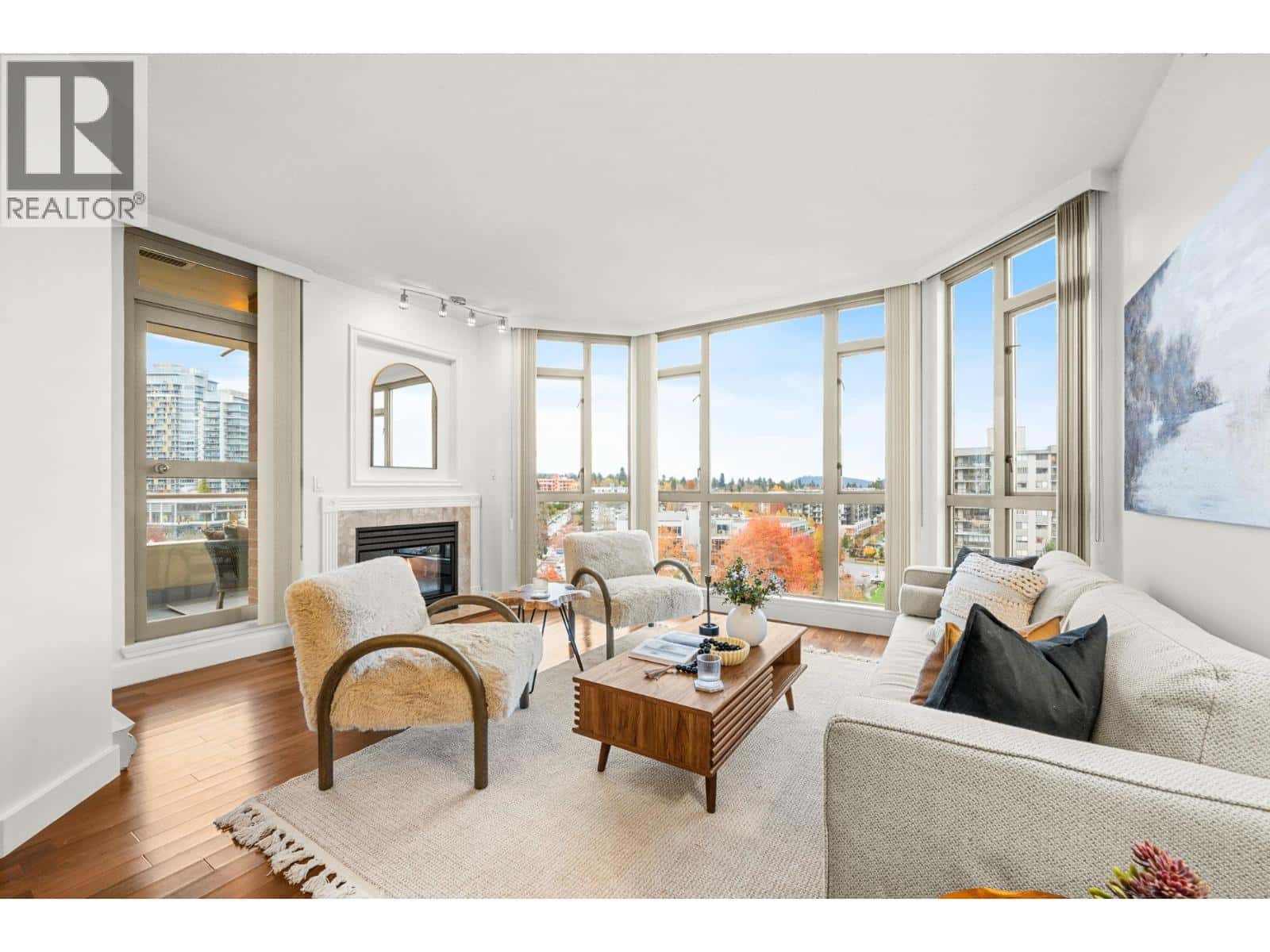 1201 160 W KEITH ROAD — North Vancouver - Photo 2 of 40