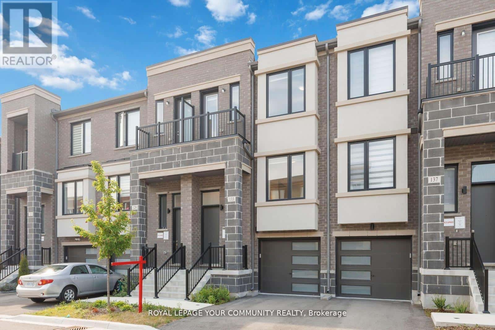 133 RATTENBURY ROAD — Vaughan (Patterson) - Photo 2 of 40