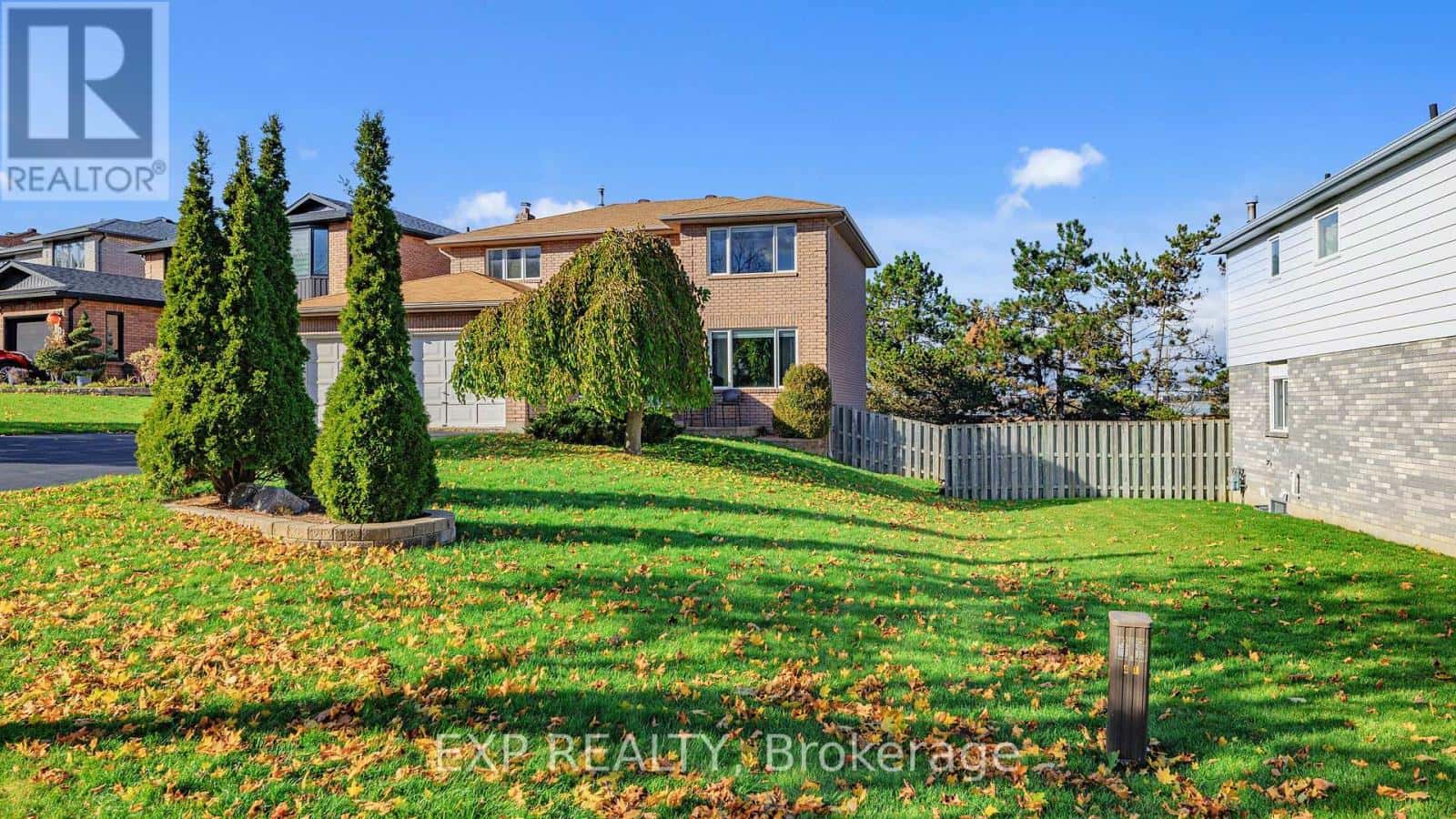 4 TRILLIUM CRESCENT — Barrie (Allandale Heights) - Photo 3 of 47