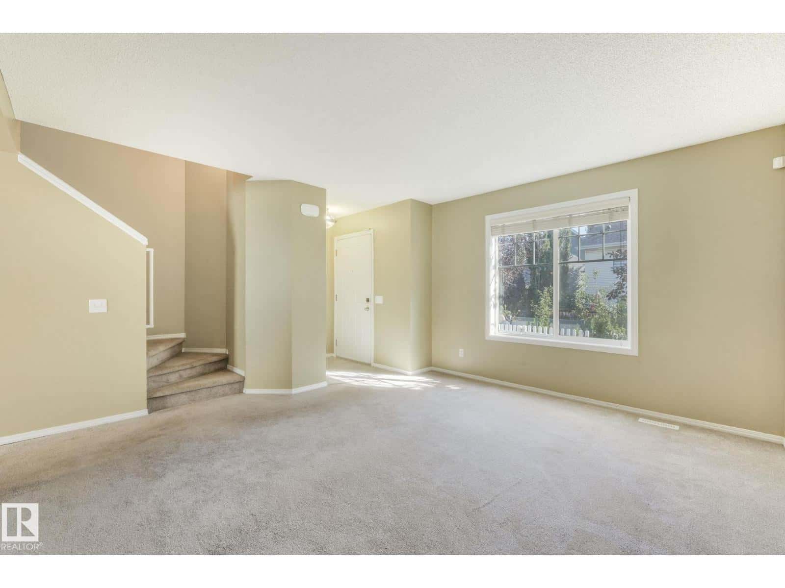 #28 8304 11 AV SW — Edmonton - Photo 5 of 52