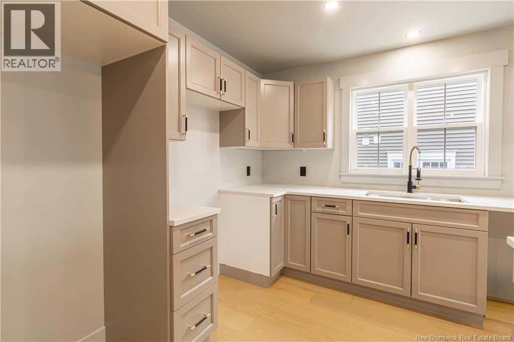 60 Malone Way — Sussex - Photo 3 of 9