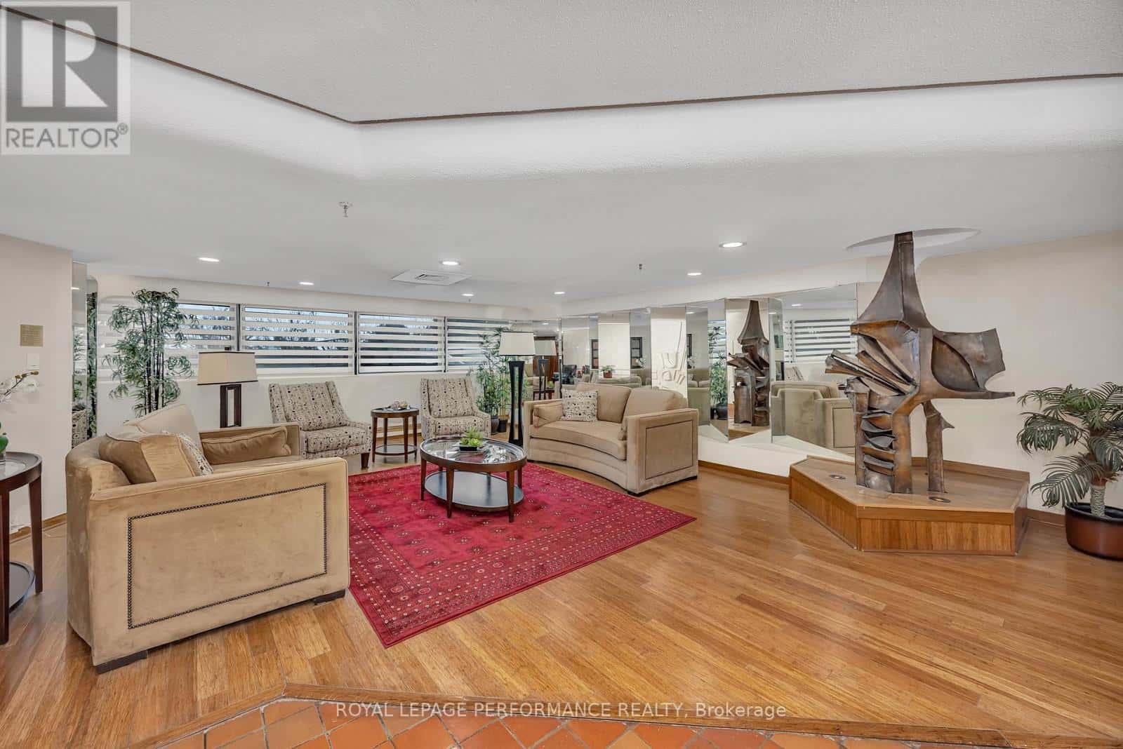 308 - 415 GREENVIEW AVENUE — Ottawa - Photo 5 of 26