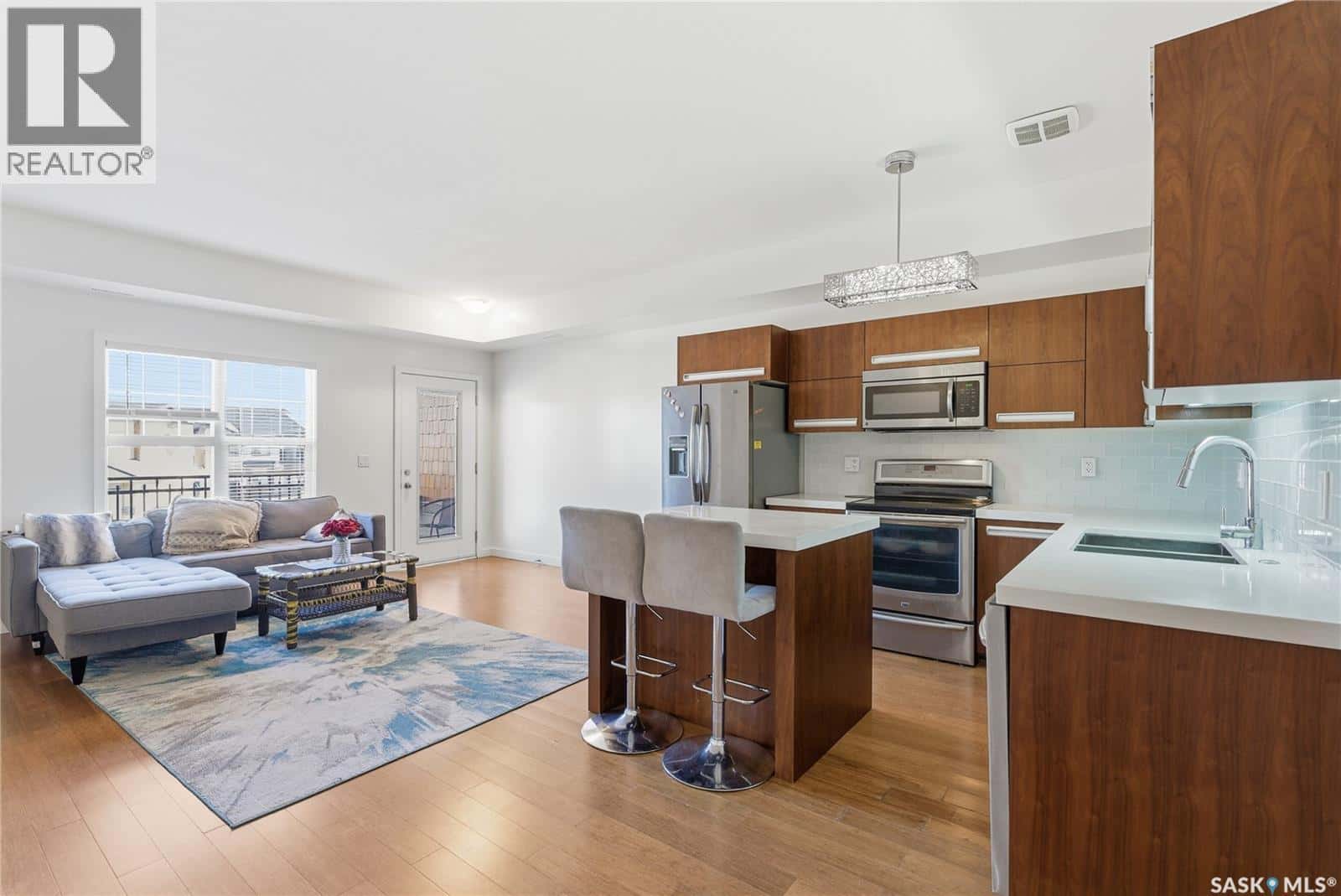 1806 1015 Patrick CRESCENT — Saskatoon - Photo 5 of 43