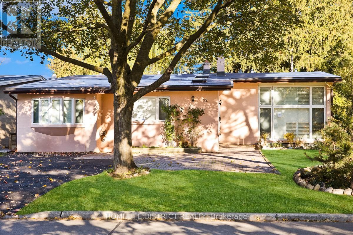 22 GREENLAND ROAD — Toronto (Banbury-Don Mills) - Main photo