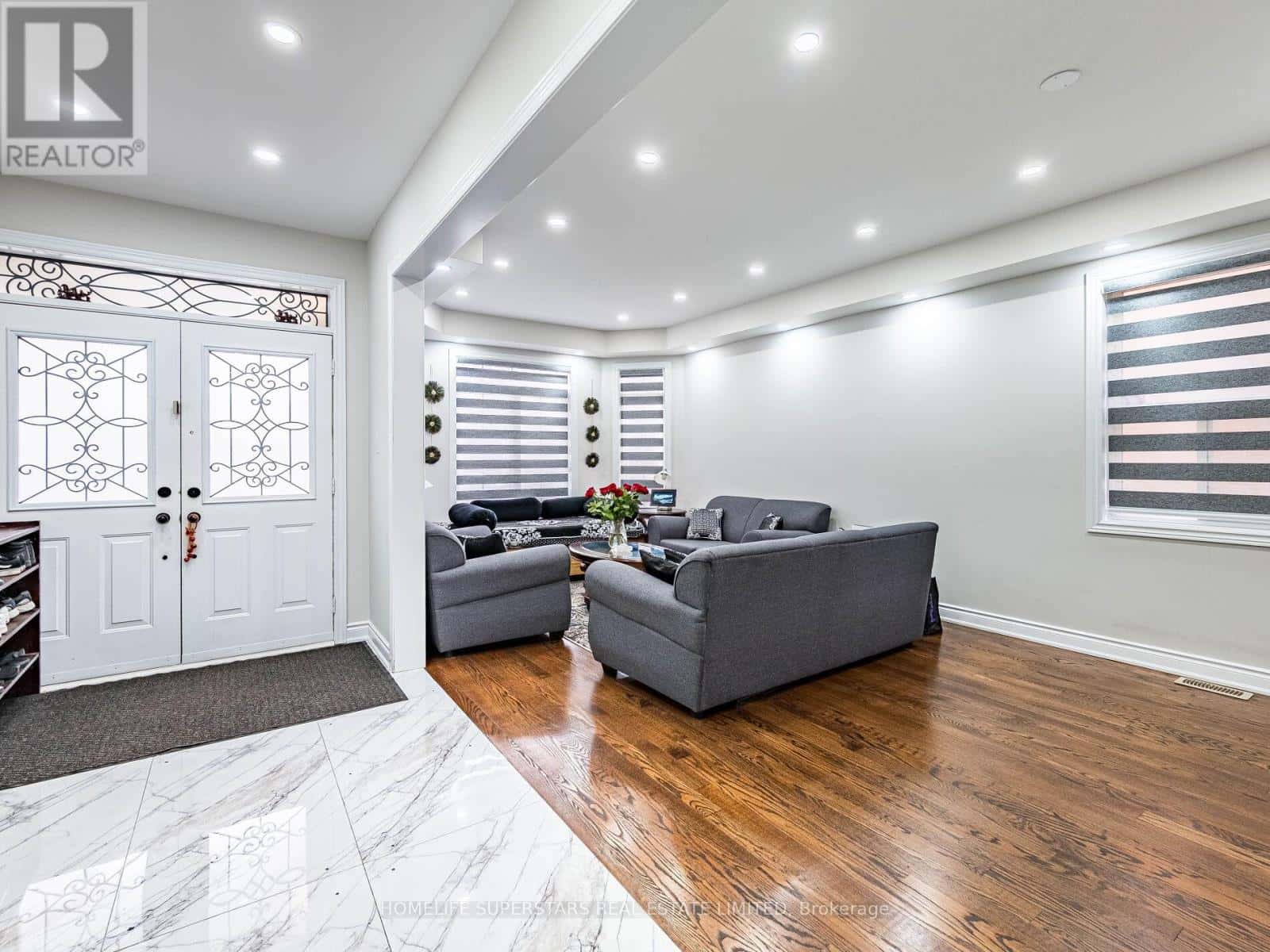 13 WALLABY WAY — Brampton (Sandringham-Wellington) - Photo 4 of 46