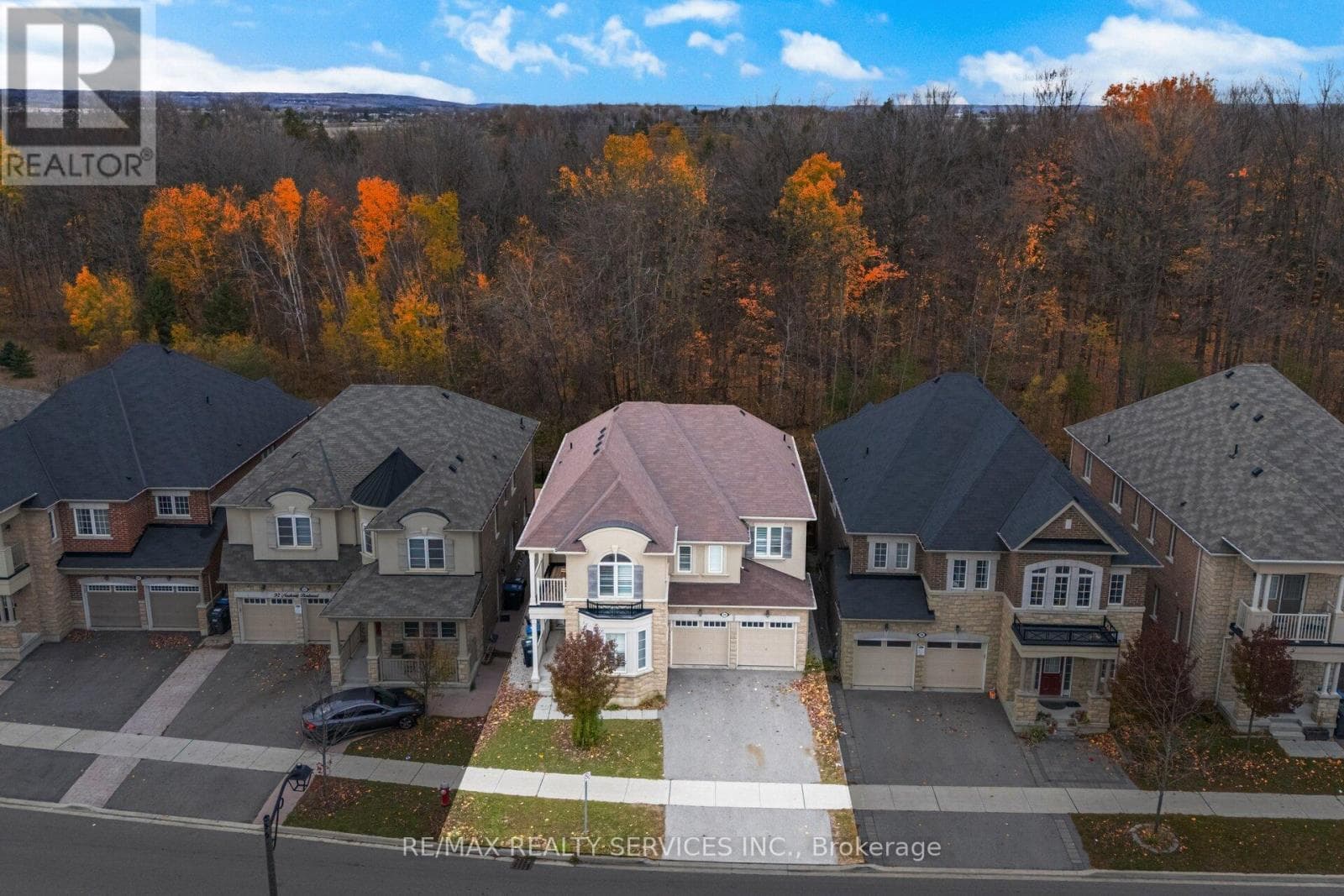 94 NEWHOUSE BOULEVARD — Caledon - Main photo