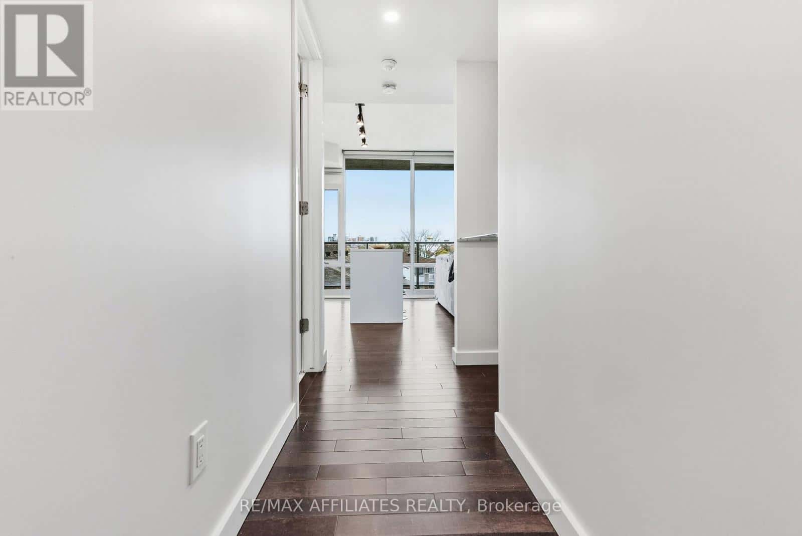 508 - 201 PARKDALE AVENUE W — Ottawa - Photo 3 of 26