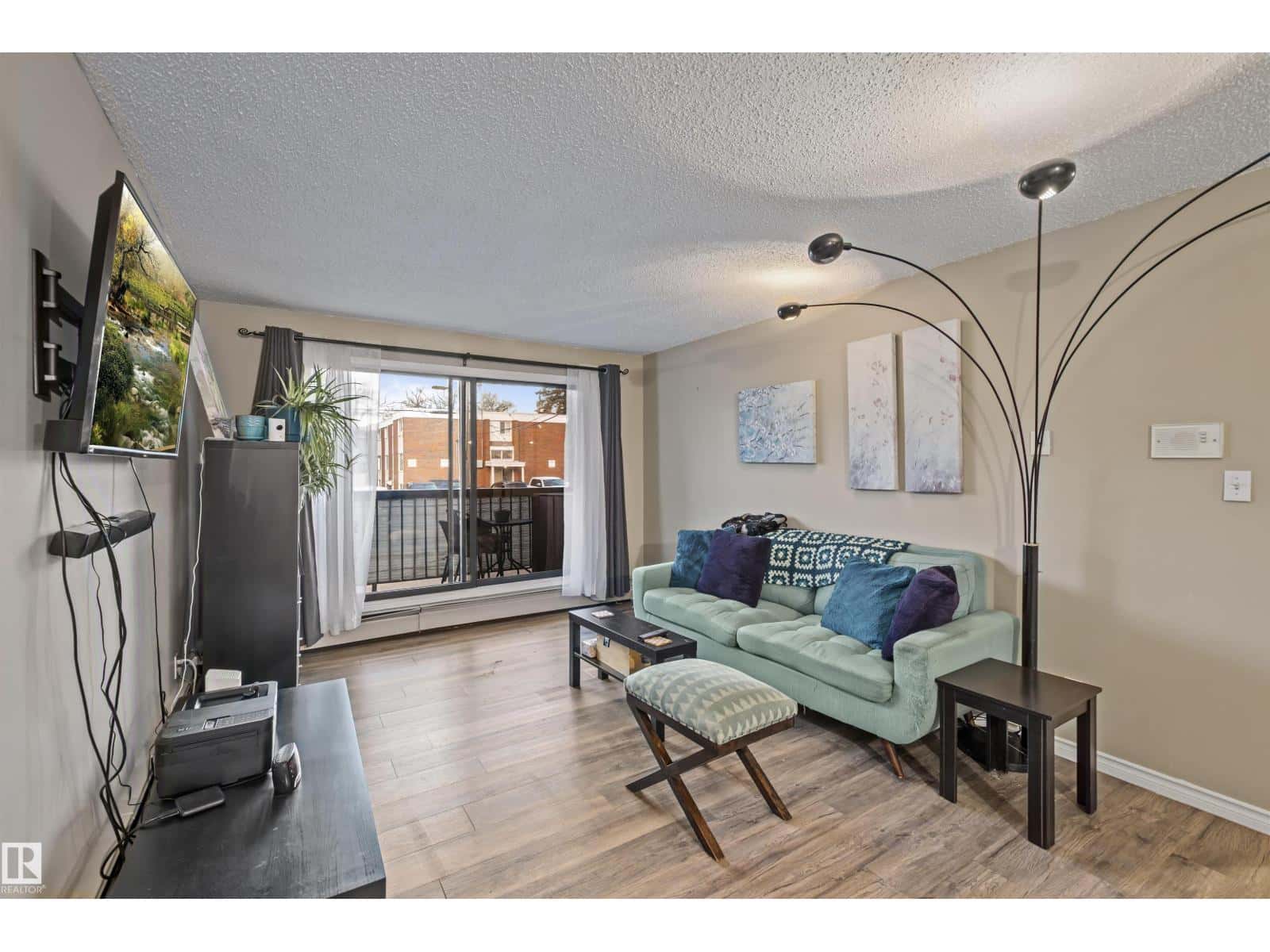 #202 11040 82 ST NW — Edmonton - Photo 5 of 25