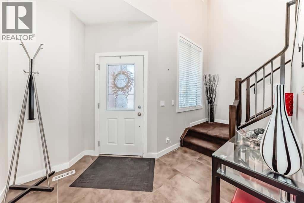 393 River Heights Drive — Cochrane - Photo 3 of 50