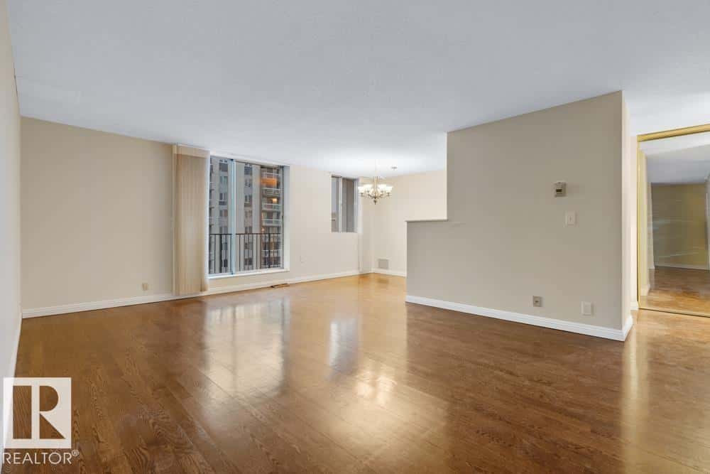 #1012 11307 99 AV NW NW — Edmonton - Photo 2 of 46